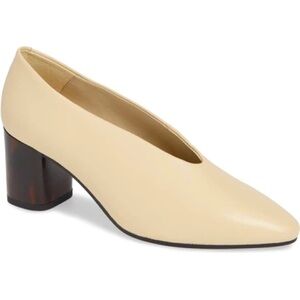 Vagabond V-cut Vamp Pumps With Tortoiseshell Heels US 8 UK 38